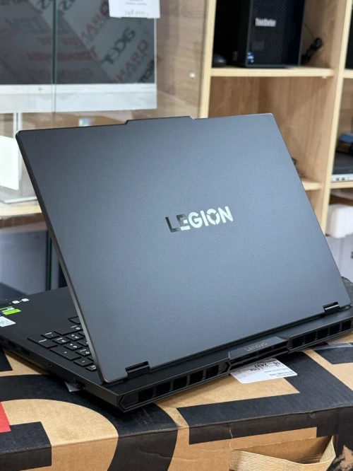 LENOVO LEGION 5 PRO 16IAX10H INTEL CORE ULTRA 9 275HX 16GO 1TO SSD NVIDIA GEFORCE RTX5070Ti 12GO NEUF SOUS EMBALLAGE
