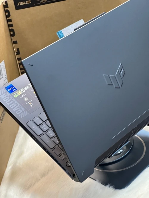 ASUS TUF F15 FX507 I7 13620H 16GO DDR5 1TO SSD NVIDIA GEFORCE RTX4070 8GO NEUF SOUS EMBALLAGE 