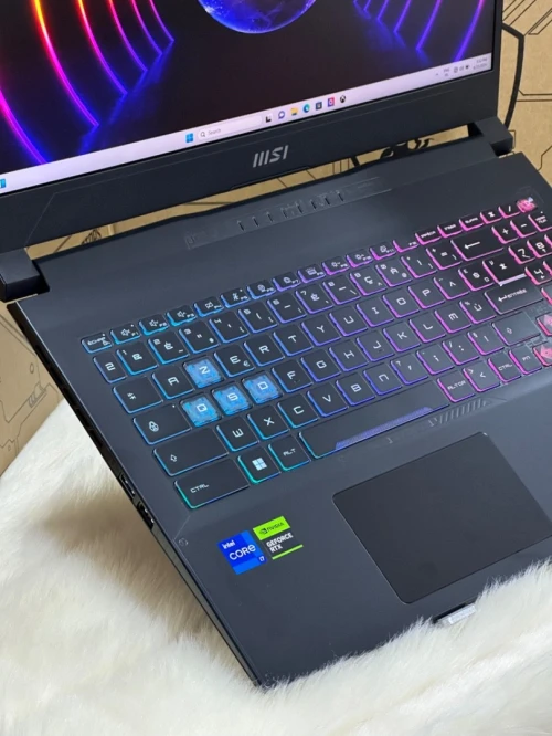 MSI KATANA 15 B13VGK I7 13620H 32GO DDR5 1TO SSD NVIDIA GEFORCE RTX4070 8GO NEUF SOUS EMBALLAGE 
