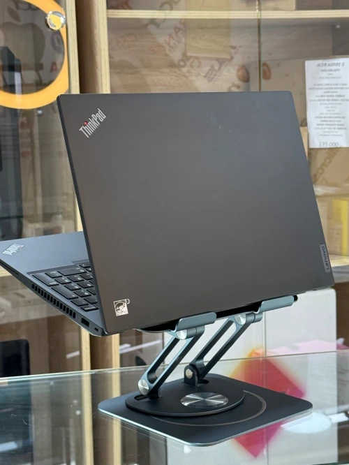 LENOVO THINKPAD P16s GEN 2 I7 VPRO 1370P 32GO 512GO SSD NVIDIA RTX A500 4GO GDDR6