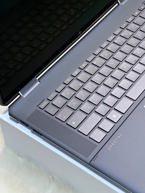 HP SPECTRE X360 16-F1XXX I7 1260P 32GO 2TO SSD INTEL ARC A370M 4GO 4K OLED TACTILE NEUF SOUS EMBALL