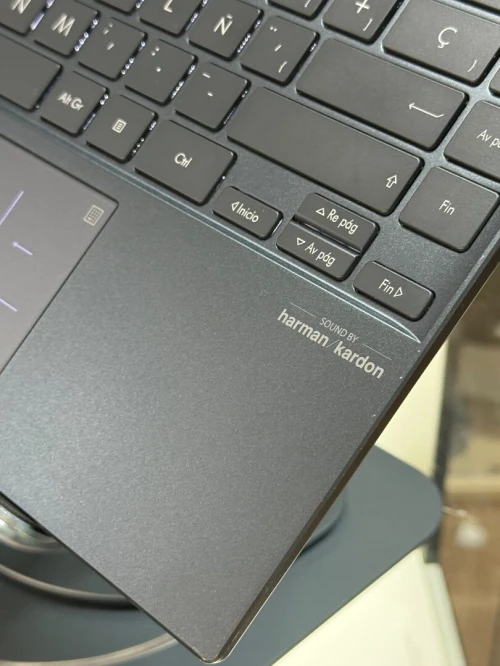 ASUS ZENBOOK 14 UX425EA I7 1165G7 16GO 512GO SSD 