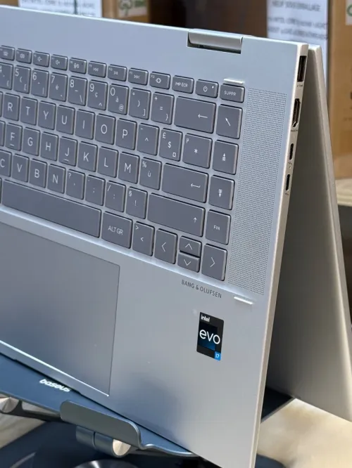 HP ENVY X360 FE0XXX I7 EVO 1355U 16GO DDR5 512GO SSD NVME TACTILE X360