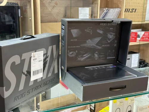 ASUS ROG STRIX SCAR 16 G635LX INTEL CORE ULTRA 9 275Hx 32GO 2TO SSD NVIDIA GEFORCE RTX5090 24Go NEUF