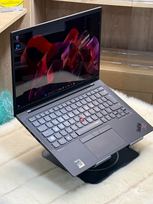 LENOVO THINKPAD X1 CARBON GEN 9 OLED I7 1165G7 32GO 1TO SSD 4K OLED