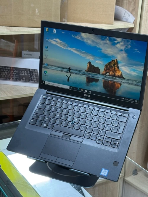 DELL LATITUDE 7490 I5 6300U 8GO 256GO SSD 