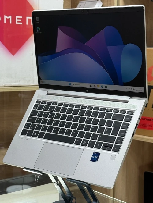 HP PROBOOK 640 G10 I7 VPRO 1365U 16GO 512GO SSD NVME