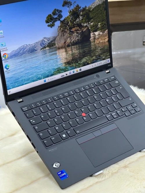 LENOVO THINKPAD P14s I7 1260P 16GO 1TO SSD NVIDIA T550 4GO GDDR6 