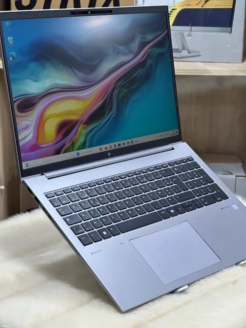 HP ZBOOK FIREFLY 16 G11 ULTRA 5 125H 32GO DDR5X 1TO SSD NVME NVIDIA RTX A500 4GO GDDR6