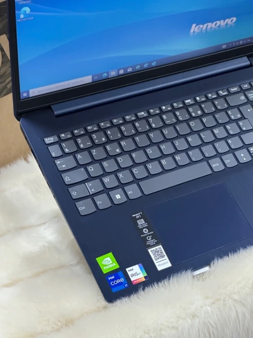 LENOVO IDEAPAD 3 15ITL6 I7 1165G7 16GO 512GO SSD NVIDIA GEFORCE MX450 2GO GDDR6 NEUF SOUS EMBALLAGE 