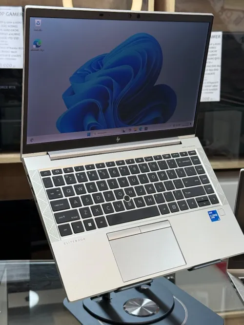 HP ELITEBOOK 840 G8 I5 VPRO 1145G7 16GO 256GO SSD NVME