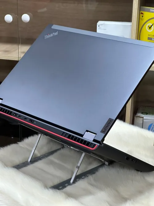 LENOVO THINKPAD P16 GEN 1 4K I7 12800HX 32GO DDR5X 1TO SSD NVIDIA RTX A1000 4GO NEUF SOUS EMBALLAGE 