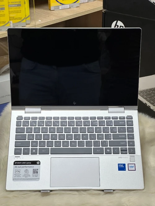 HP ENVY X360 14-ES1023DX CORE 7 150U 16GO 512GO SSD TACTILE X360 NEUF SOUS EMBALLAGE 