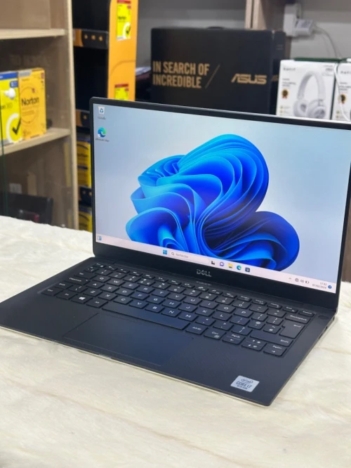 DELL XPS 13 7390 I7 10510U 16GO 512GO SSD 