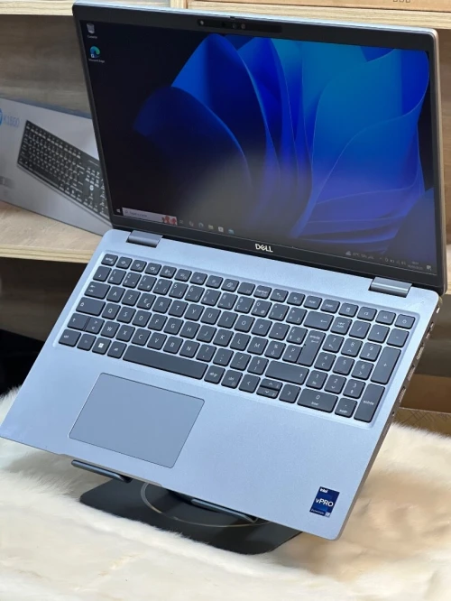 DELL PRECISION 3571 I7 VPRO 12700H 16GO DDR5 512GO SSD NVIDIA T600 4GO 