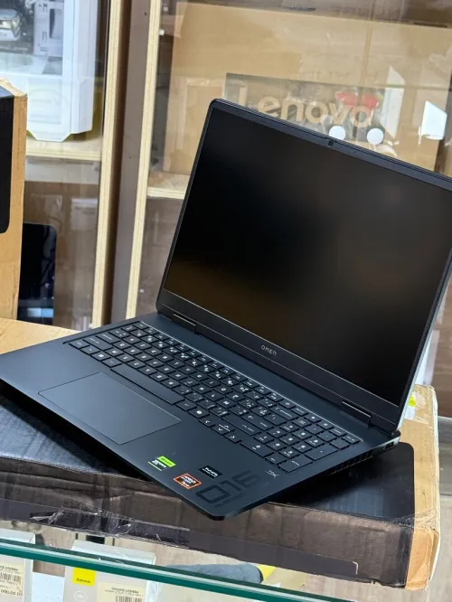 HP OMEN 16Z AP000 AMD RYZEN 9 8940HX 16GO 512GO SSD NVIDIA GEFORCE RTX5060 8GO NEUF SOUS EMBALLAGE