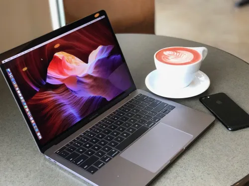 MACBOOK PRO RETINA 13.3" 2017 I5 2.3GHZ 8GO 128GO SSD