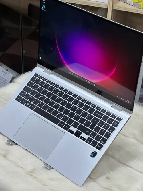 SAMSUNG GALAXYBOOK PRO 360 960QDB I7 EVO 1165G7 16GO 512GO SSD AMOLED TACTILE 