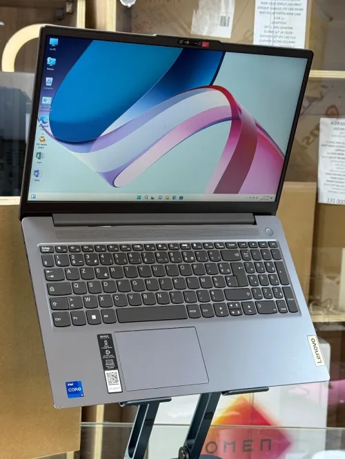 LENOVO IDEAPAD SLIM 3 15IRH8 I7 13620H 16GO 512GO SSD NEUF SOUS EMBALLAGE 