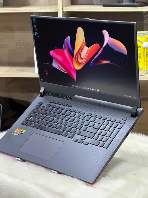 ASUS ROG STRIX G17 G713PV AMD RYZEN 9 7845HX 32GO DDR5X 1TO SSD NVIDIA GEFORCE RTX4060 8GO GDDR6