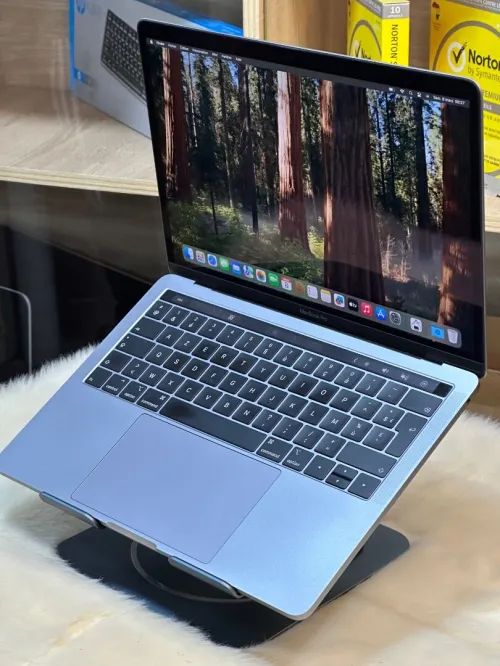 MACBOOK PRO RETINA 13.3 2019 I5 1.4GHZ 8GO 256GO SSD 