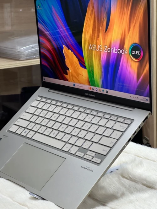 ASUS ZENBOOK UX3404VA OLED I9 EVO 13900H 16GO DDR5 1TO SSD NVME 