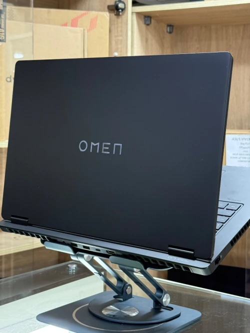 HP OMEN 17 DB0XXX AMD RYZEN 5 8645HS 16GO 512GO SSD NVIDIA GEFORCE RTX4050 6GO GDDR6