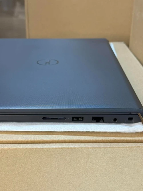 DELL VOSTRO 15 3530 I3 1305U 8GO 512GO SSD NEUF SOUS EMBALLAGE