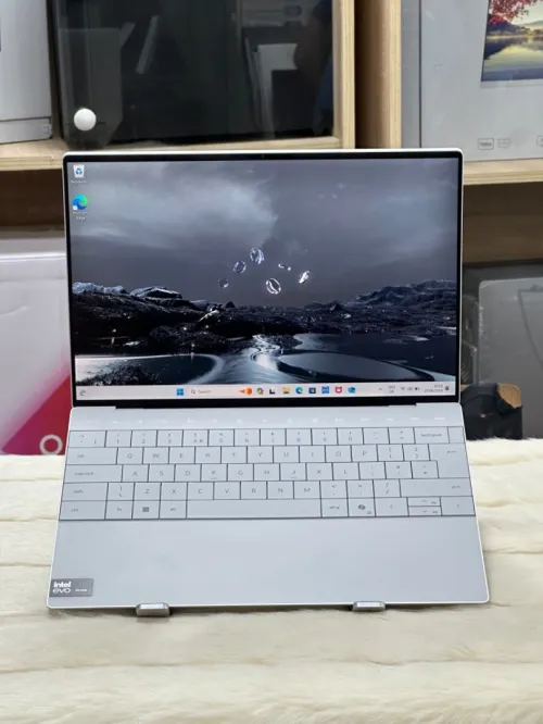 DELL XPS 13 9340 CORE ULTRA 5 125H 16GO DDR6 512GO SSD NVME 