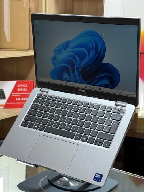 DELL LATITUDE 5350 ULTRA 7 165U 32GO 1TO SSD 