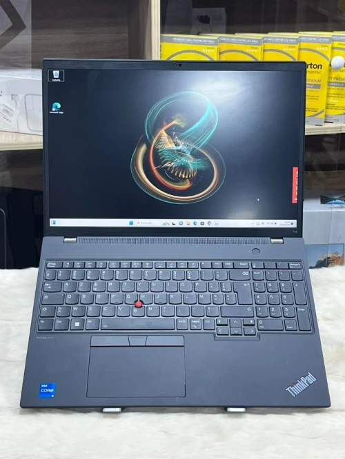 LENOVO THINKPAD T16 NEUF JAMAIS UTILISEE I5 1335U 16GO 256GO SSD ECRAN 16 FULL HD 1080P WIN 11 