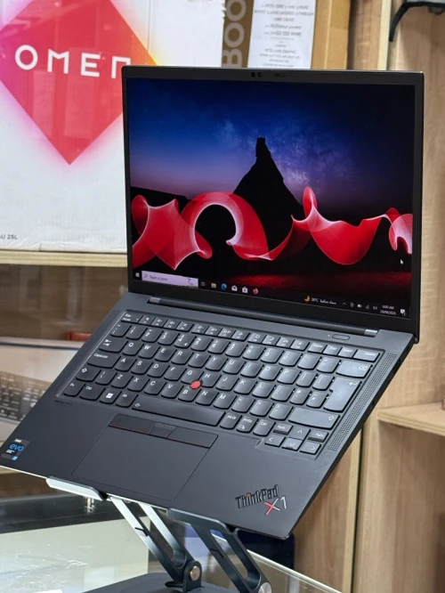 LENOVO THINKPAD X1 CARBON GEN 9 I7 EVO 1165G7 32Go 512GO SSD TACTILE 