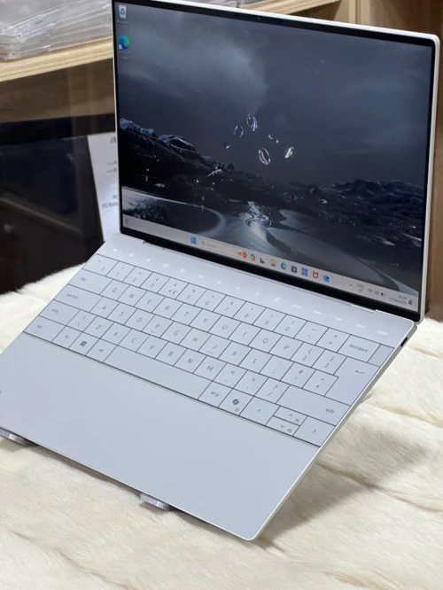 DELL XPS 13 9340 CORE ULTRA 5 125H 16GO DDR6 512GO SSD NVME 
