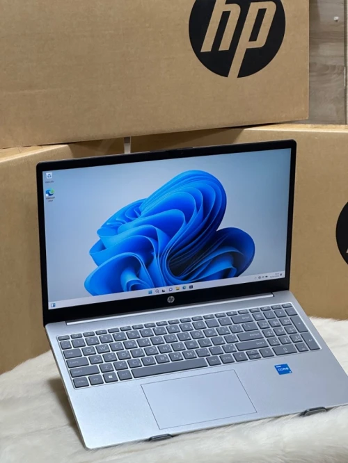 HP LAPTOP 15 FD0021NX I3 1315U 8GO 256GO SSD NVME NEUF SOUS EMBALLAGE 