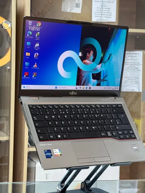 FUJITSU LIFEBOOK U7413 I7 VPRO 1370P 16GO 512GO SSD NVME