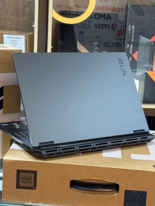 ASUS TUF F16 FX608J i7 14650Hx 16GO 1TO SSD NVIDIA GEFORCE RTX5050 8GO GDDR7 NEUF SOUS EMBALLAGE