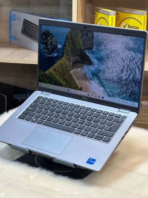 DELL LATITUDE 5430 I5 1235U 8GO 256GO SSD