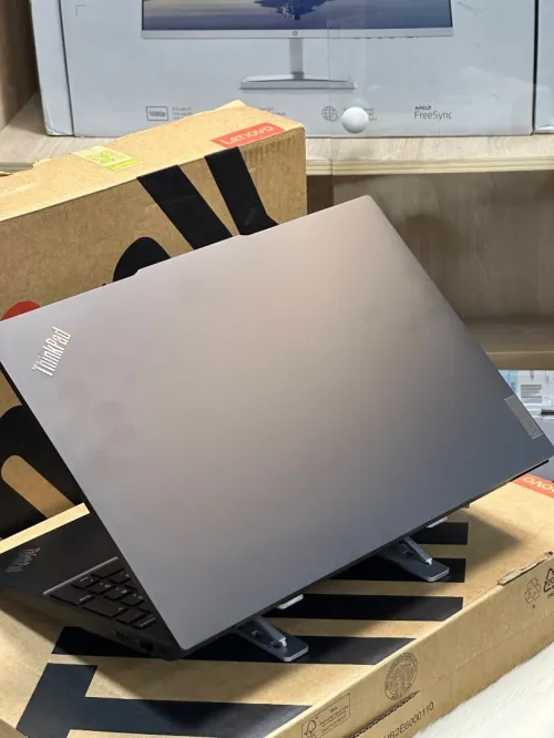 LENOVO THINKPAD E16 GEN1 I5 1335U 16GO 256GO SSD 16 NEUF SOUS EMBALLAGE 