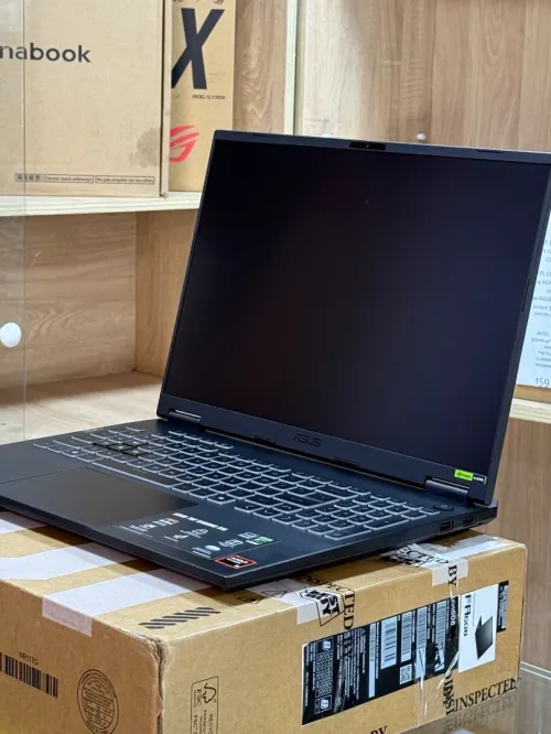 ASUS TUF A16 FA608UP AMD RYZEN 9 270 32GO 1TO SSD NVME NVIDIA GEFORCE RTX5070 8GO GDDR7 NEUF SOUS EMBALLAGE