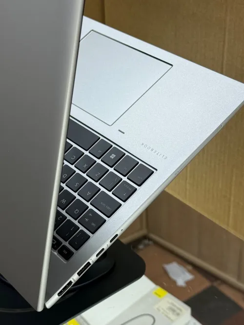 HP ELITEBOOK 860 G10 I5 VPRO 1345U 16GO 256GO SSD TACTILE NEUF SOUS EMBALLAGE 