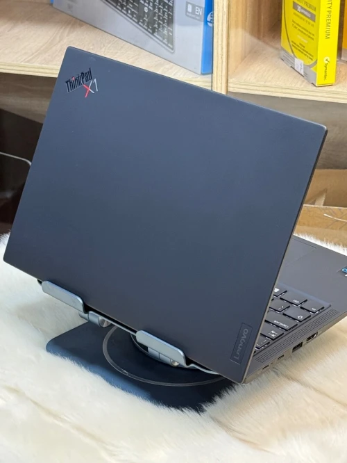 LENOVO THINKPAD X1 CARBON GEN 9 OLED I7 1165G7 32GO 1TO SSD 4K OLED