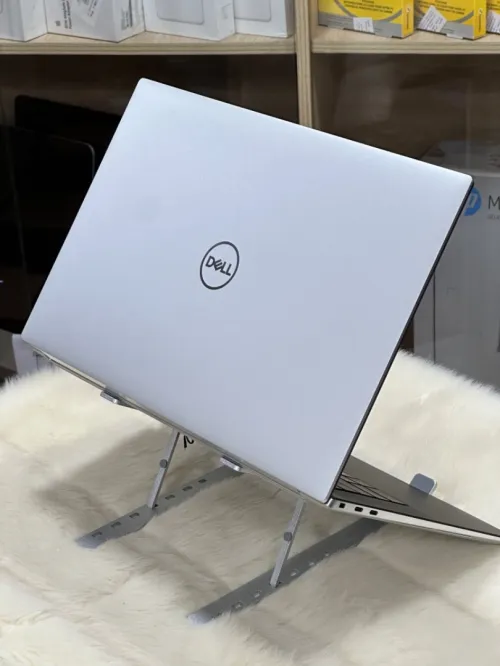 DELL XPS 15 9520 OLED 4K I7 13700H 16GO DDR5 1TO SSD NVIDIA GEFORCE RTX4060 8GO TACTILE NEUF 