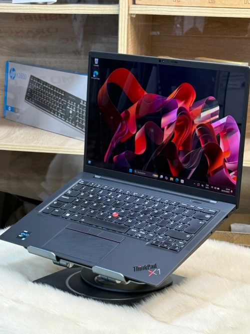 LENOVO THINKPAD X1 CARBON GEN 9 OLED I7 1165G7 32GO 1TO SSD 4K OLED