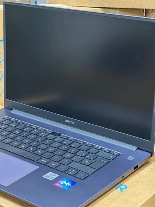 HONOR MAGICBOOK X15 BBR-WAI9 I3 10110U 8GO 256GO SSD NEUF SOUS EMBALLAGE 