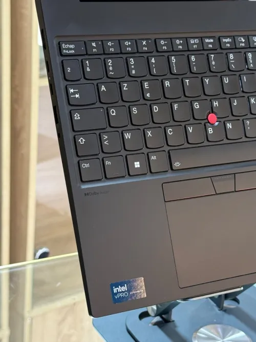 LENOVO THINKPAD P16s GEN 3 INTEL CORE ULTRA 7 VPRO 165H 32GO 512GO SSD NVIDIA GEFORCE RTX500 4GO GDDR6