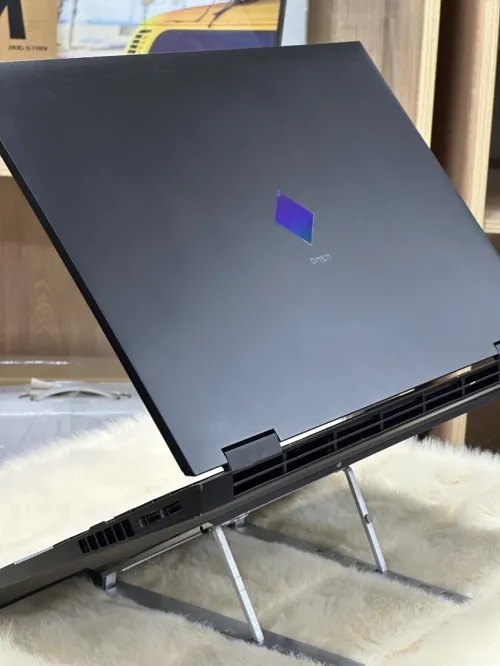 HP OMEN 17 CM2XXX I7 13700HX 32GO DDR5X 1TO SSD NVIDIA GEFORCE RTX4070 8GO GDDR6