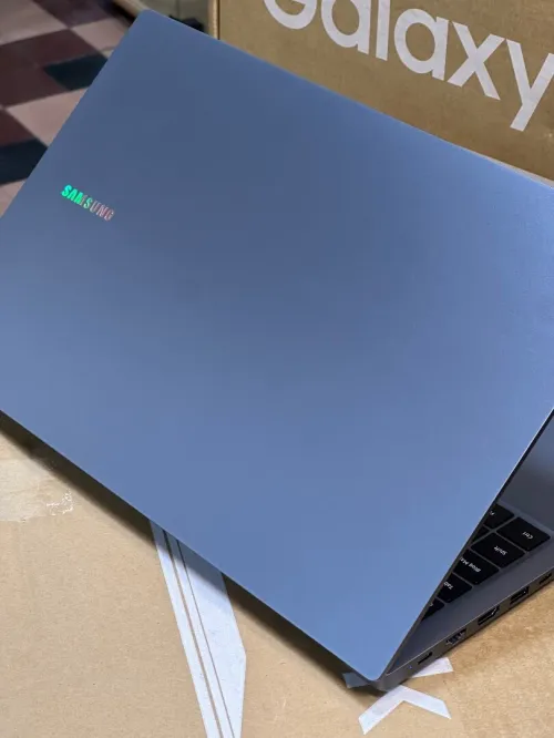 SAMSUNG GALAXYBOOK 4 NP750XGK INTEL CORE 5 120U 8GO 512GO SSD NEUF SOUS EMBALLAGE 