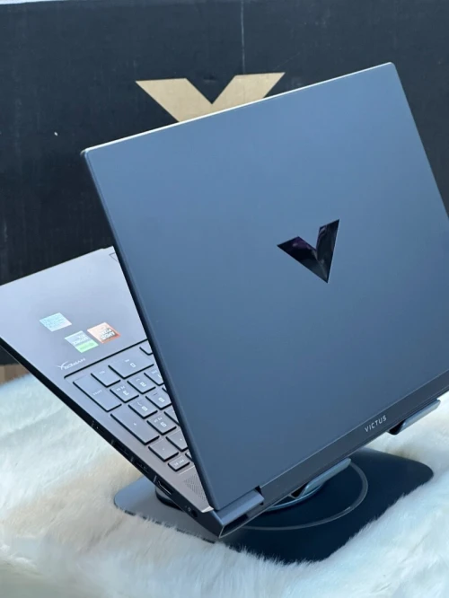 HP VICTUS GAMING 16 S1023DX AMD RYZEN 7 8845HS 16GO DDR5 512GO SSD NVIDIA GEFORCE RTX4070 8GO NEUF 