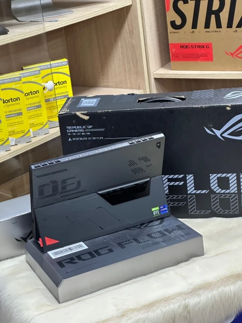 ASUS ROG FLOW Z13 GZ301ZE I9 12900H 16GO 1TO SSD NVIDIA GEFORCE RTX3050Ti 4GO NEUF SOUS EMBALLAGE 