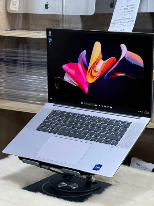 HP ZBOOK STUDIO 16 G10 I7 VPRO 13800H 32Go 1TO SSD NVIDIA RTX A1000 6GO 